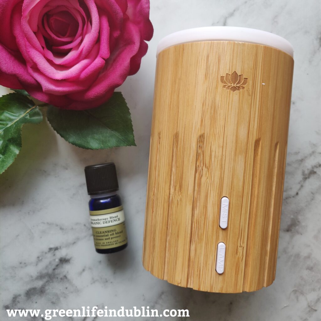 Neal's Yard Remedies Diffuser & Organic Defence EO