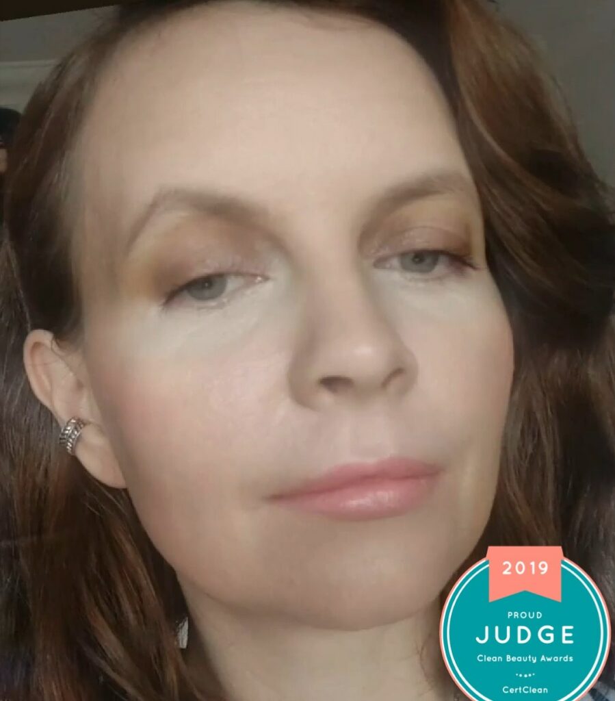 Cert Clean Judge, natural make up look